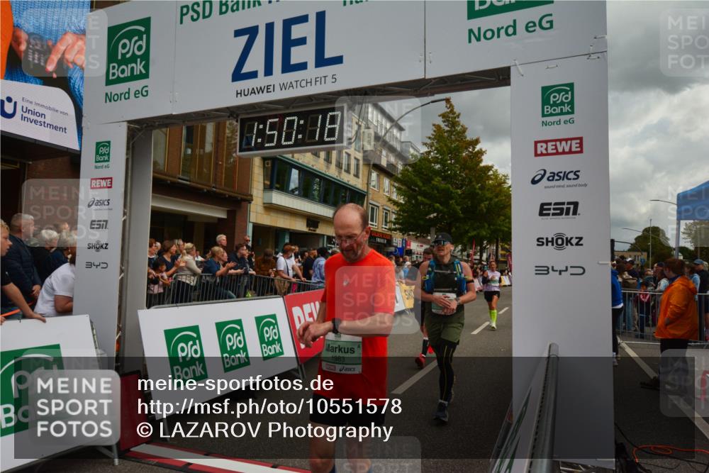 20.09.2026 - PSD Bank Halbmarathon LAZAROV Photography http://msf.ph/oto/10551578 20.09.2026 11:50:17 Ziel 1236, 1309, 1537, 1602, 1604, 1814, 1902, 1983, 2371, 2627, 3083, 3382, 3513, 3576, 3961, 4104, 4498, 4660 meine-sportfotos.de
