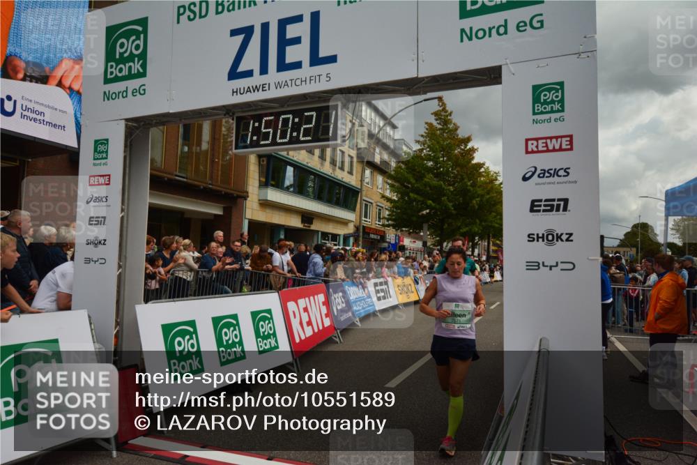 20.09.2026 - PSD Bank Halbmarathon LAZAROV Photography http://msf.ph/oto/10551589 20.09.2026 11:50:21 Ziel 1309, 1537, 1602, 1814, 1902, 1983, 2258, 2371, 2627, 3083, 3513, 3576, 3961, 4104, 4660 meine-sportfotos.de
