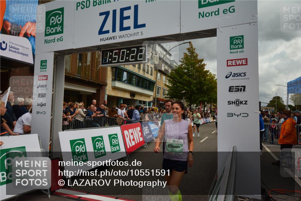 20.09.2026 - PSD Bank Halbmarathon LAZAROV Photography http://msf.ph/oto/10551591 20.09.2026 11:50:21 Ziel 1309, 1537, 1602, 1814, 1902, 1983, 2258, 2371, 2627, 3083, 3513, 3576, 3961, 4104, 4660 meine-sportfotos.de