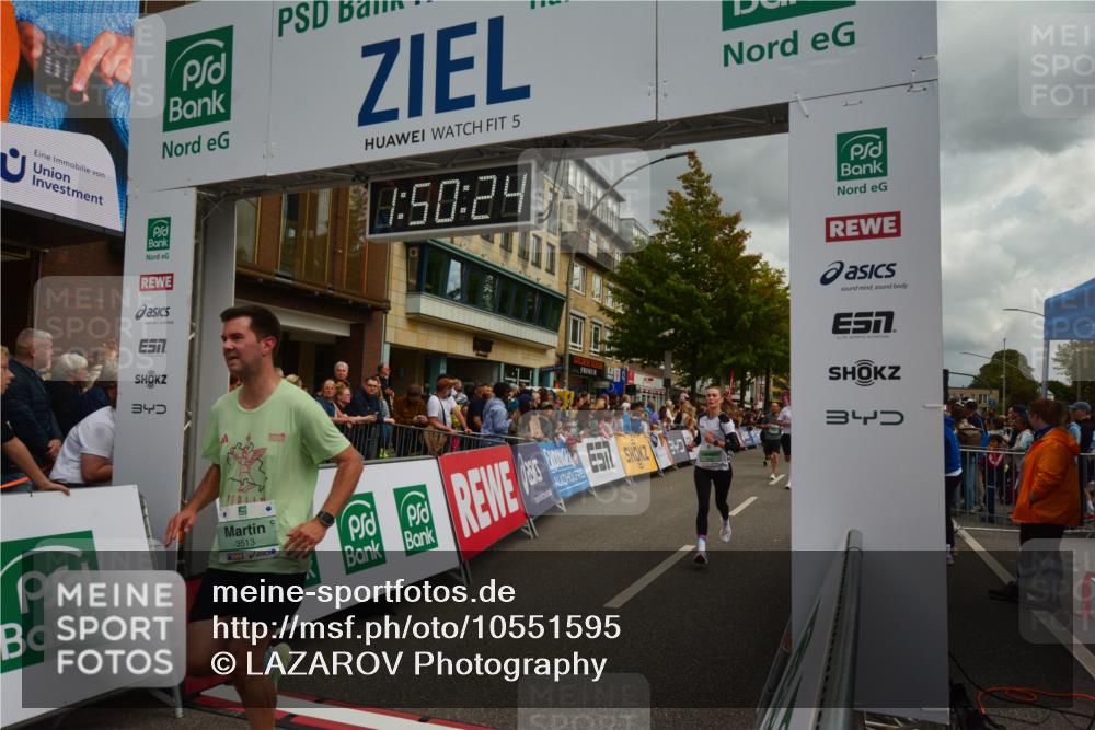 20.09.2026 - PSD Bank Halbmarathon LAZAROV Photography http://msf.ph/oto/10551595 20.09.2026 11:50:23 Ziel 1309, 1537, 1902, 1983, 2258, 2371, 2627, 3083, 3513, 3576, 3961, 4660 meine-sportfotos.de