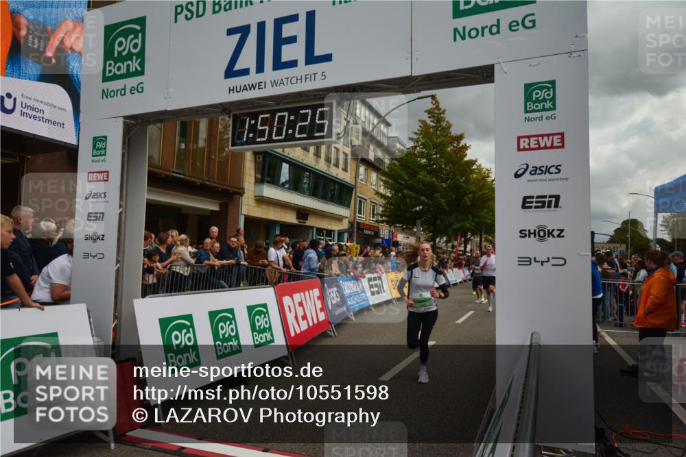 20.09.2026 - PSD Bank Halbmarathon LAZAROV Photography http://msf.ph/oto/10551598 20.09.2026 11:50:24 Ziel 1309, 1537, 1902, 2258, 2371, 2627, 3083, 3513, 3576, 3961, 4660 meine-sportfotos.de
