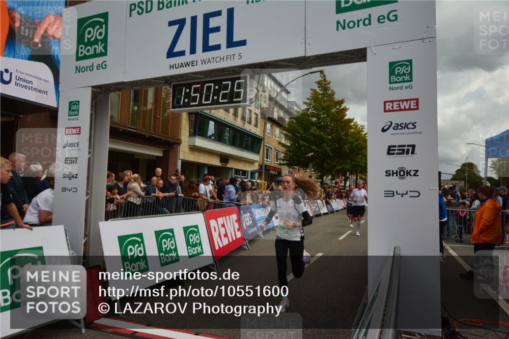 20.09.2026 - PSD Bank Halbmarathon LAZAROV Photography http://msf.ph/oto/10551600 20.09.2026 11:50:24 Ziel 1309, 1537, 1902, 2258, 2371, 2627, 3083, 3513, 3576, 3961, 4660 meine-sportfotos.de