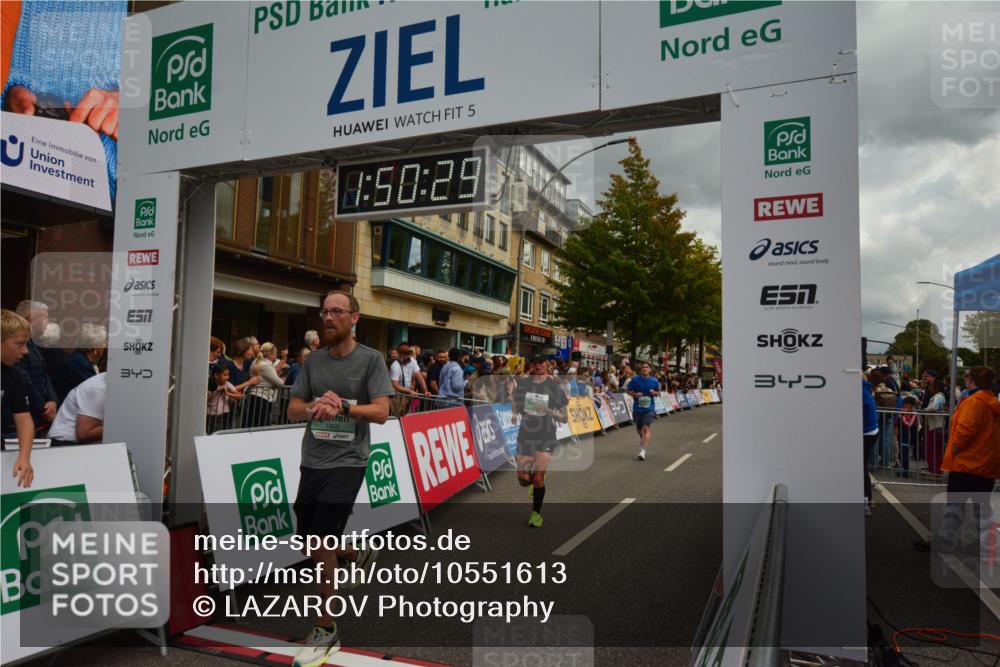 20.09.2026 - PSD Bank Halbmarathon LAZAROV Photography http://msf.ph/oto/10551613 20.09.2026 11:50:28 Ziel 1902, 2258, 2273, 2627, 2745, 3513, 3576, 3961, 4660 meine-sportfotos.de