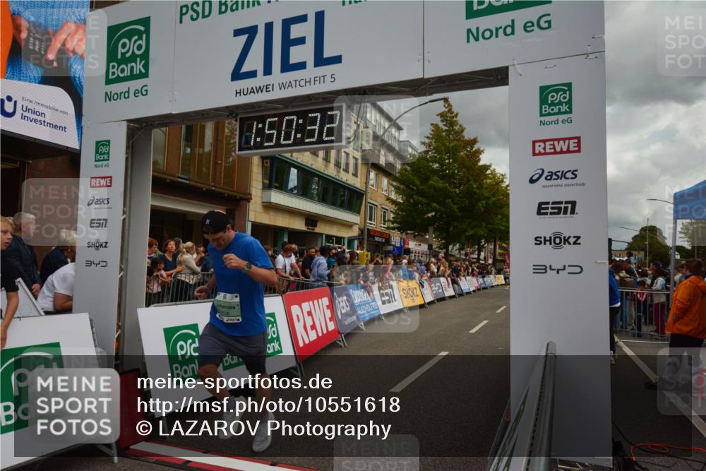 20.09.2026 - PSD Bank Halbmarathon LAZAROV Photography http://msf.ph/oto/10551618 20.09.2026 11:50:31 Ziel 1902, 2258, 2273, 2627, 2745, 3961, 4660 meine-sportfotos.de