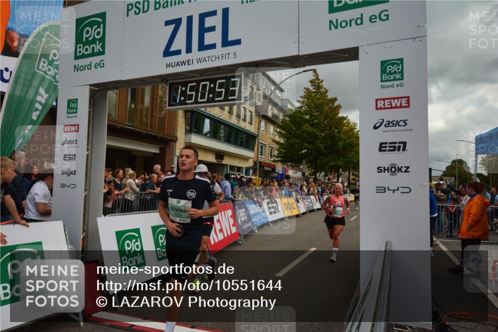 20.09.2026 - PSD Bank Halbmarathon LAZAROV Photography http://msf.ph/oto/10551644 20.09.2026 11:50:52 Ziel 1763, 2942, 3323, 3356, 3473, 3858, 4535 meine-sportfotos.de