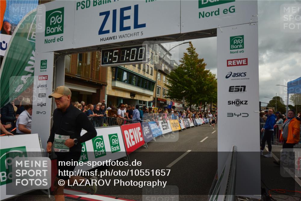 20.09.2026 - PSD Bank Halbmarathon LAZAROV Photography http://msf.ph/oto/10551657 20.09.2026 11:51:00 Ziel 1003, 1459, 2249, 2942, 2957, 3473, 3858, 3917, 4101, 4314, 4772 meine-sportfotos.de