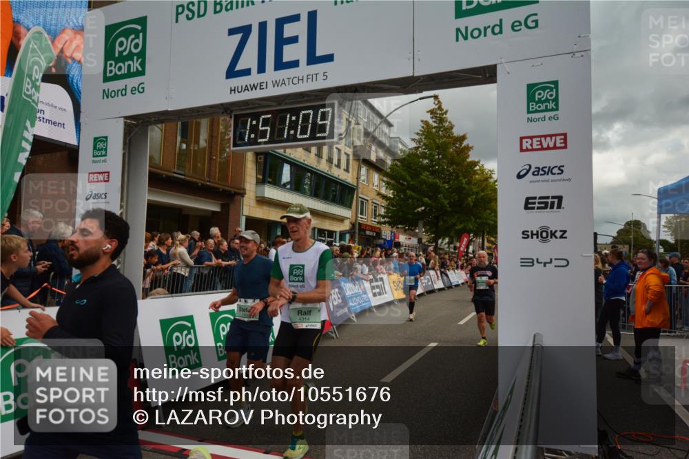 20.09.2026 - PSD Bank Halbmarathon LAZAROV Photography http://msf.ph/oto/10551676 20.09.2026 11:51:09 Ziel 1003, 1459, 1625, 2249, 2942, 2957, 3917, 4101, 4314, 4772 meine-sportfotos.de