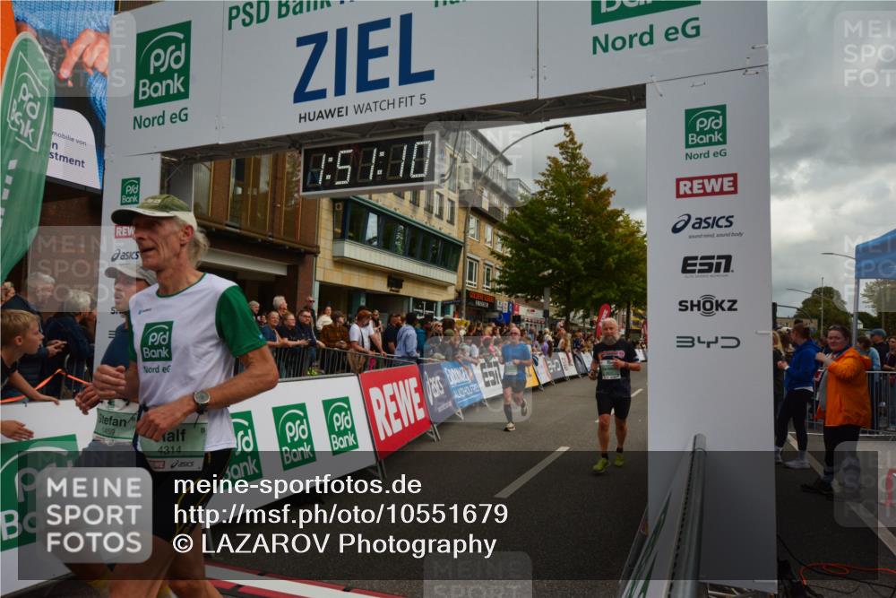 20.09.2026 - PSD Bank Halbmarathon LAZAROV Photography http://msf.ph/oto/10551679 20.09.2026 11:51:09 Ziel 1003, 1459, 1625, 2249, 2942, 2957, 3917, 4101, 4314, 4772 meine-sportfotos.de