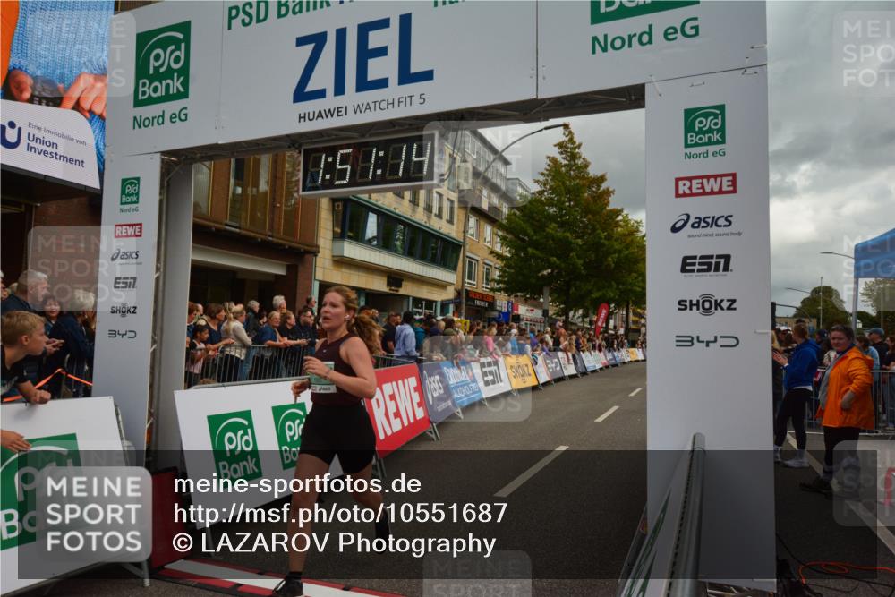20.09.2026 - PSD Bank Halbmarathon LAZAROV Photography http://msf.ph/oto/10551687 20.09.2026 11:51:13 Ziel 1006, 1459, 1625, 2249, 2949, 2957, 3917, 3972, 3997, 4101, 4231, 4314, 4594, 4595, 4772 meine-sportfotos.de