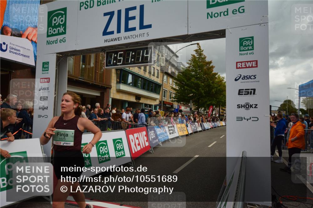 20.09.2026 - PSD Bank Halbmarathon LAZAROV Photography http://msf.ph/oto/10551689 20.09.2026 11:51:13 Ziel 1006, 1459, 1625, 2249, 2949, 2957, 3917, 3972, 3997, 4101, 4231, 4314, 4594, 4595, 4772 meine-sportfotos.de