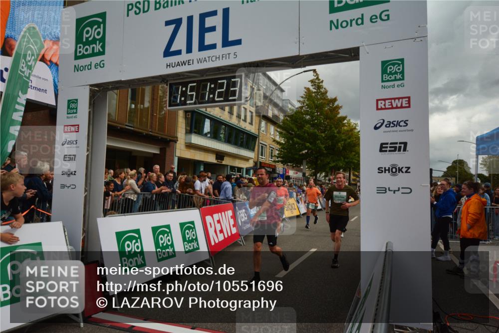 20.09.2026 - PSD Bank Halbmarathon LAZAROV Photography http://msf.ph/oto/10551696 20.09.2026 11:51:22 Ziel 1006, 2949, 3972, 3997, 4231, 4594, 4595 meine-sportfotos.de