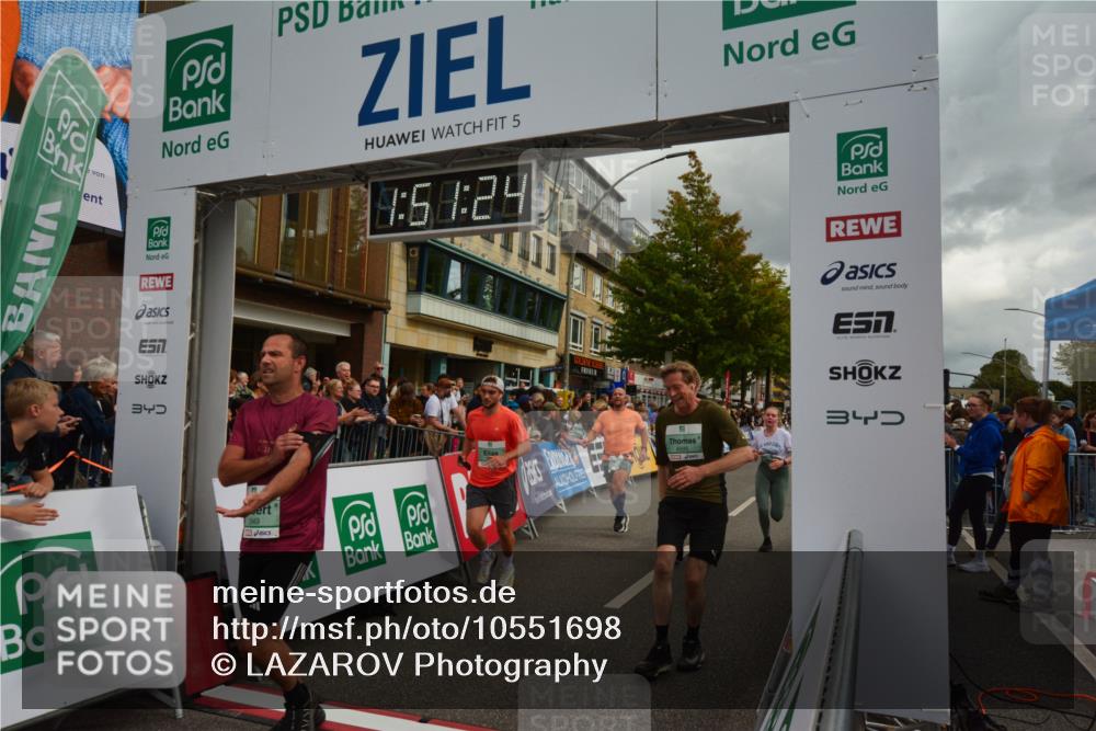 20.09.2026 - PSD Bank Halbmarathon LAZAROV Photography http://msf.ph/oto/10551698 20.09.2026 11:51:23 Ziel 1006, 2458, 2949, 3972, 3997, 4231, 4594, 4595 meine-sportfotos.de