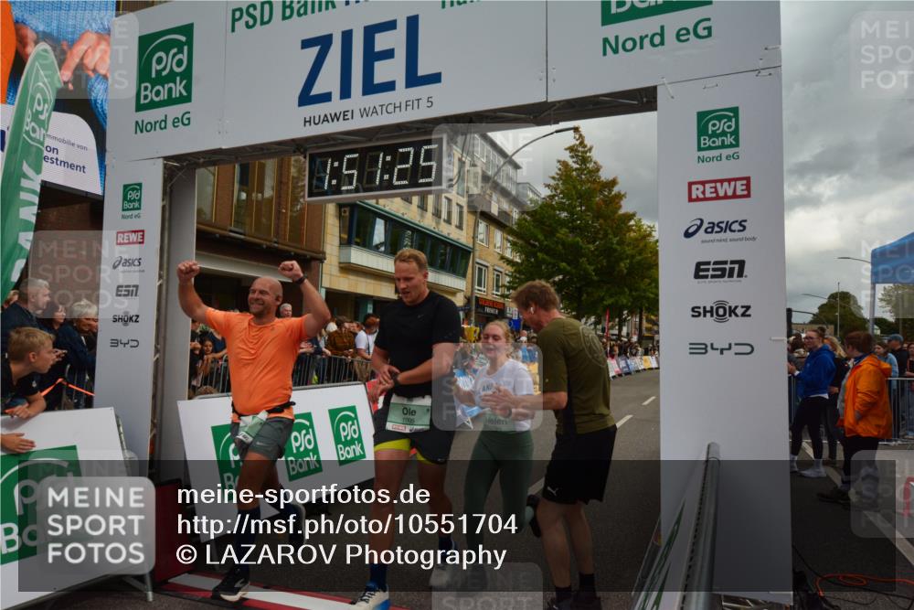 20.09.2026 - PSD Bank Halbmarathon LAZAROV Photography http://msf.ph/oto/10551704 20.09.2026 11:51:25 Ziel 1006, 2458, 2949, 3866, 3972, 3997, 4231, 4594, 4595 meine-sportfotos.de
