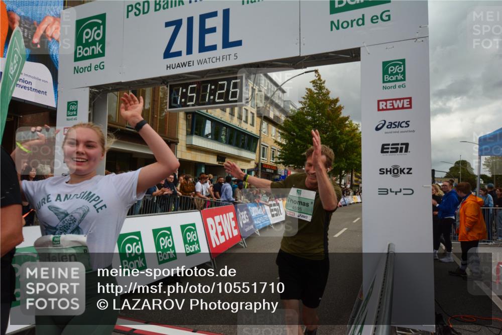 20.09.2026 - PSD Bank Halbmarathon LAZAROV Photography http://msf.ph/oto/10551710 20.09.2026 11:51:26 Ziel 1006, 2458, 2949, 3866, 3972, 3997, 4231, 4594, 4595 meine-sportfotos.de