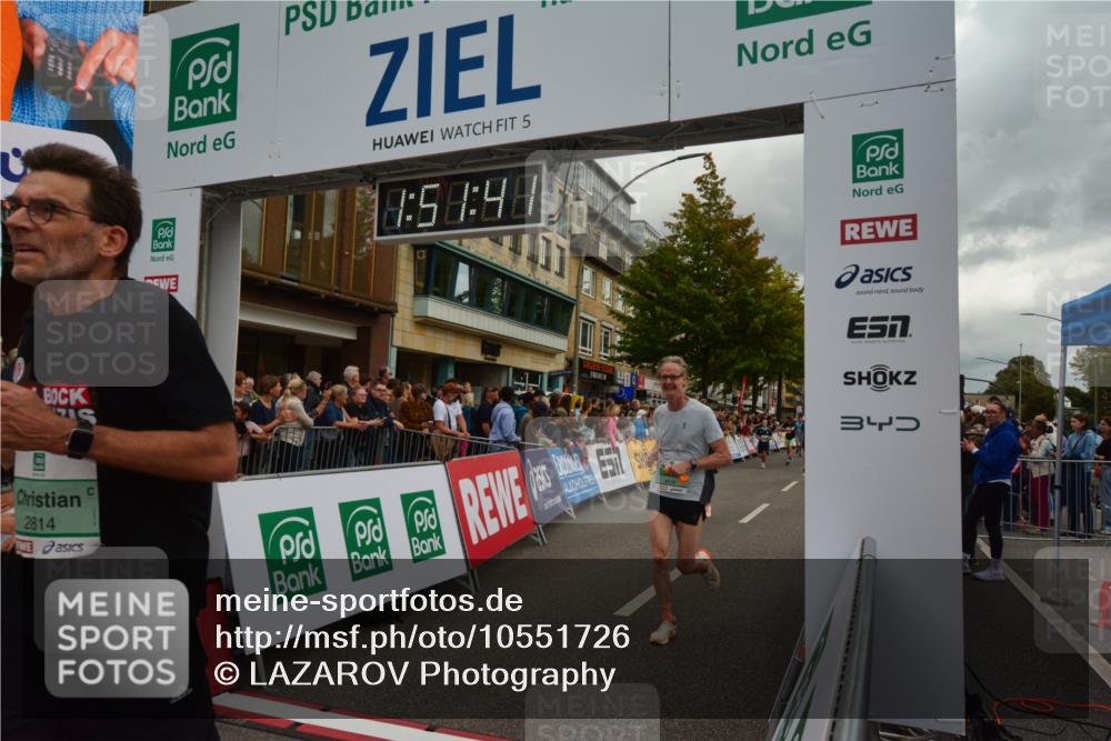 20.09.2026 - PSD Bank Halbmarathon LAZAROV Photography http://msf.ph/oto/10551726 20.09.2026 11:51:40 Ziel 1157, 1169, 1356, 2458, 2463, 2685, 2814, 3074, 3866, 4031, 4102, 4579, 4618, 4737 meine-sportfotos.de