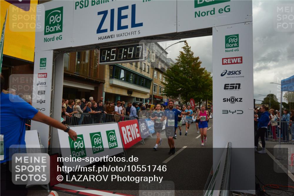 20.09.2026 - PSD Bank Halbmarathon LAZAROV Photography http://msf.ph/oto/10551746 20.09.2026 11:51:46 Ziel 1157, 1169, 1356, 1729, 2463, 2503, 2685, 2814, 2850, 3074, 4031, 4102, 4579, 4618, 4737 meine-sportfotos.de