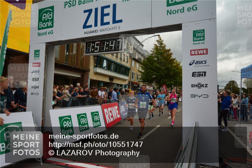 20.09.2026 - PSD Bank Halbmarathon LAZAROV Photography http://msf.ph/oto/10551747 20.09.2026 11:51:46 Ziel 1157, 1169, 1356, 1729, 2463, 2503, 2685, 2814, 2850, 3074, 4031, 4102, 4579, 4618, 4737 meine-sportfotos.de