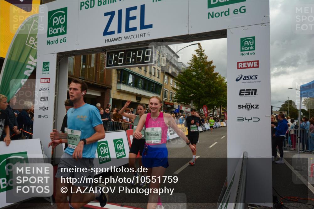 20.09.2026 - PSD Bank Halbmarathon LAZAROV Photography http://msf.ph/oto/10551759 20.09.2026 11:51:49 Ziel 1157, 1169, 1356, 1729, 2463, 2503, 2685, 2850, 3074, 3327, 4031, 4102, 4579, 4737 meine-sportfotos.de