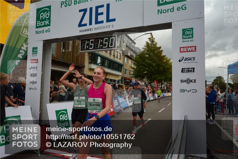 20.09.2026 - PSD Bank Halbmarathon LAZAROV Photography http://msf.ph/oto/10551762 20.09.2026 11:51:49 Ziel 1157, 1169, 1356, 1729, 2463, 2503, 2685, 2850, 3074, 3327, 4031, 4102, 4579, 4737 meine-sportfotos.de