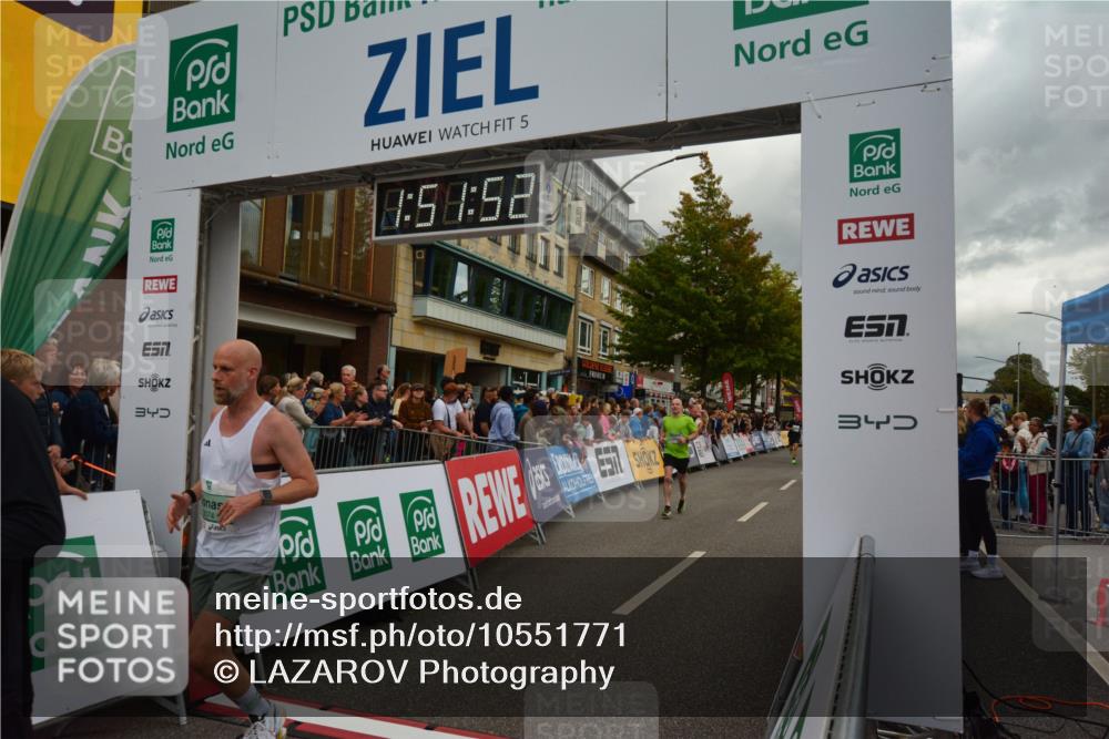 20.09.2026 - PSD Bank Halbmarathon LAZAROV Photography http://msf.ph/oto/10551771 20.09.2026 11:51:52 Ziel 1157, 1169, 1356, 1729, 2463, 2503, 2685, 2850, 3074, 3327, 4031, 4579, 4737 meine-sportfotos.de
