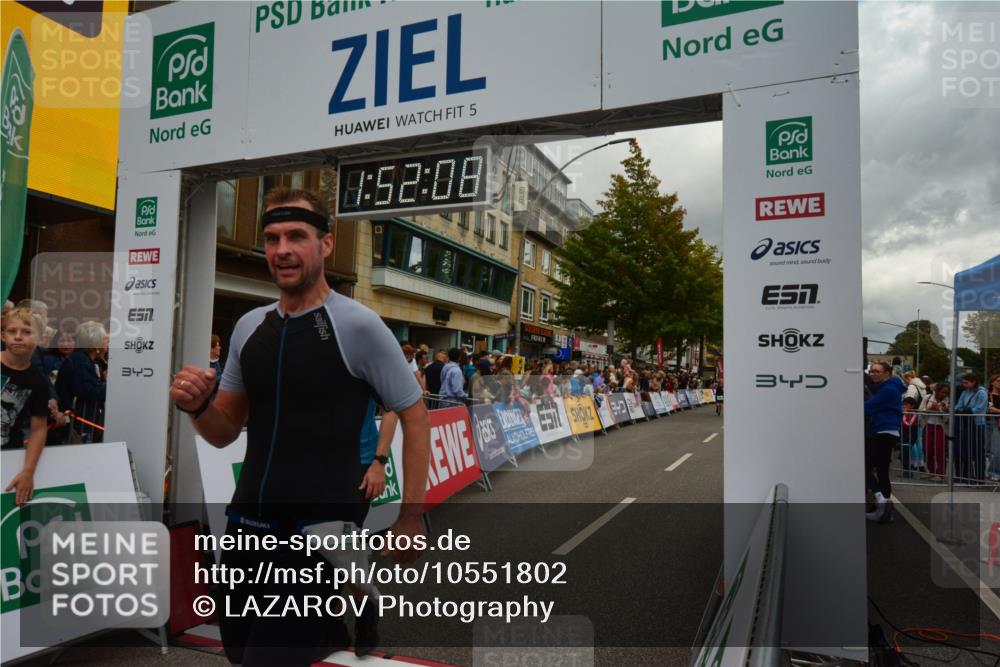 20.09.2026 - PSD Bank Halbmarathon LAZAROV Photography http://msf.ph/oto/10551802 20.09.2026 11:52:08 Ziel 2830, 3049, 3737, 4680, 4789 meine-sportfotos.de