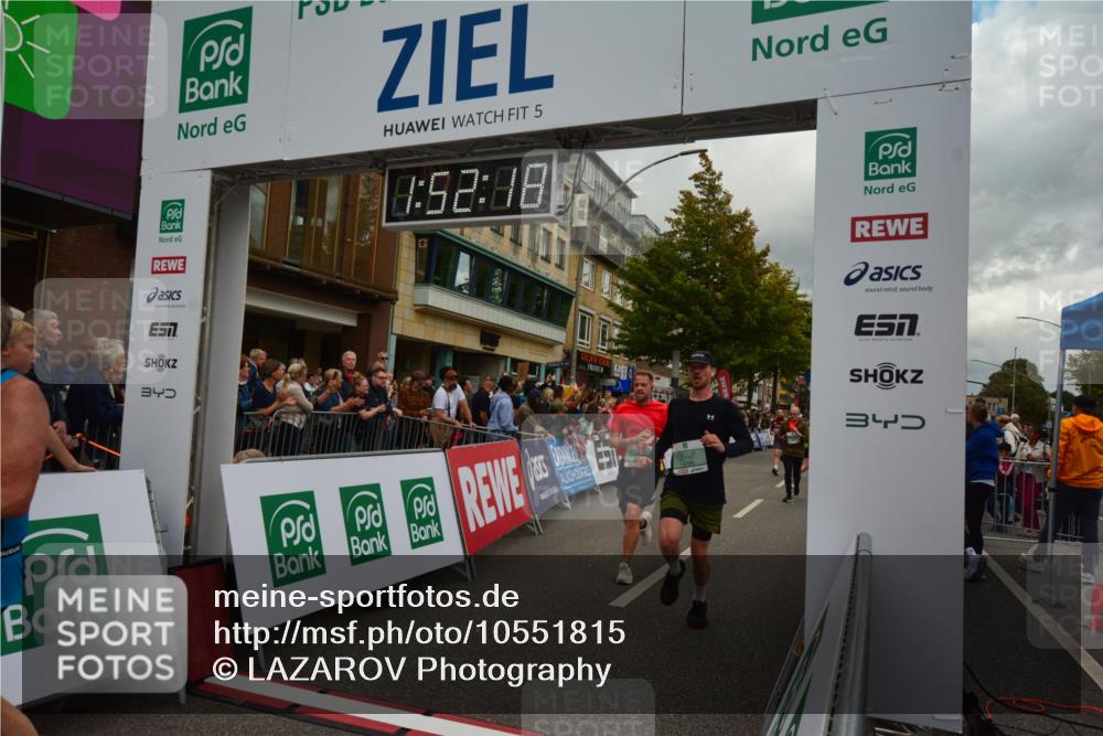 20.09.2026 - PSD Bank Halbmarathon LAZAROV Photography http://msf.ph/oto/10551815 20.09.2026 11:52:17 Ziel 1152, 3042, 3512, 3664, 3737, 4539, 4609, 4680, 4789 meine-sportfotos.de