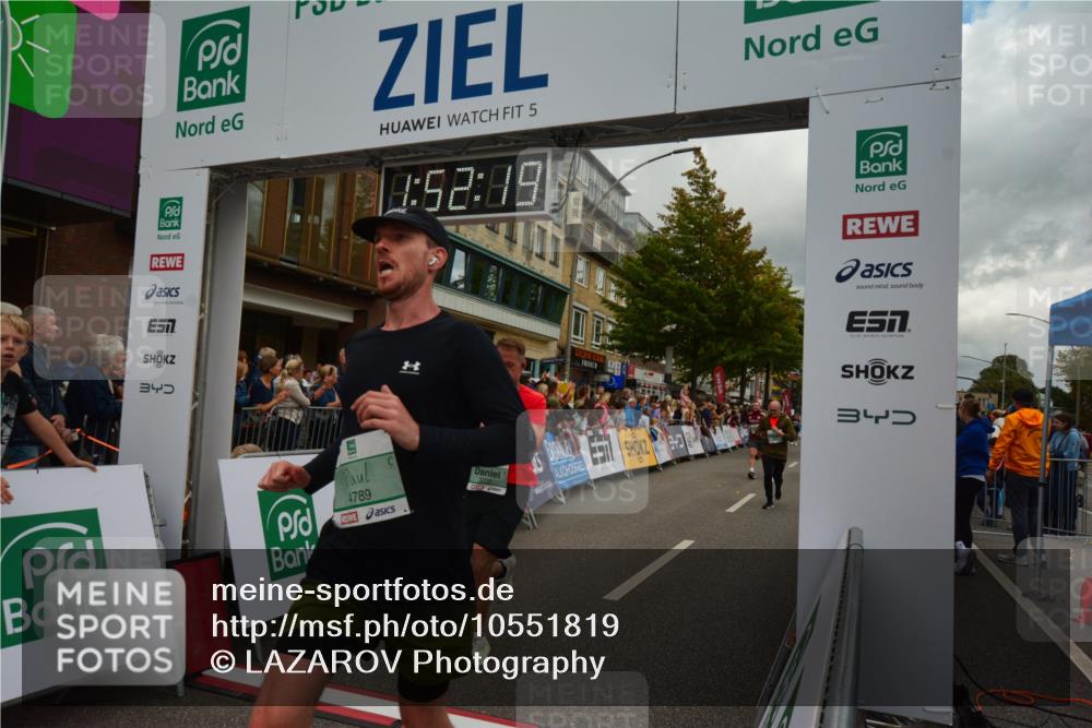 20.09.2026 - PSD Bank Halbmarathon LAZAROV Photography http://msf.ph/oto/10551819 20.09.2026 11:52:18 Ziel 1152, 3042, 3047, 3512, 3664, 3737, 4539, 4609, 4680, 4789 meine-sportfotos.de
