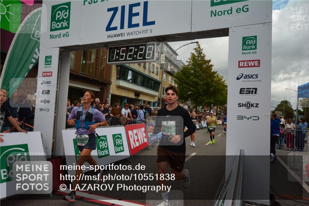 20.09.2026 - PSD Bank Halbmarathon LAZAROV Photography http://msf.ph/oto/10551838 20.09.2026 11:52:27 Ziel 1130, 1152, 1196, 1254, 1732, 1853, 1889, 3042, 3047, 3512, 3664, 4071, 4539, 4609, 4714, 4768 meine-sportfotos.de