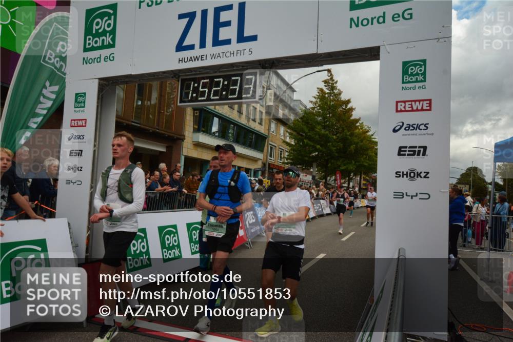 20.09.2026 - PSD Bank Halbmarathon LAZAROV Photography http://msf.ph/oto/10551853 20.09.2026 11:52:32 Ziel 1130, 1152, 1196, 1254, 1732, 1853, 1889, 2028, 3047, 3512, 3515, 3664, 4071, 4609, 4714, 4768 meine-sportfotos.de