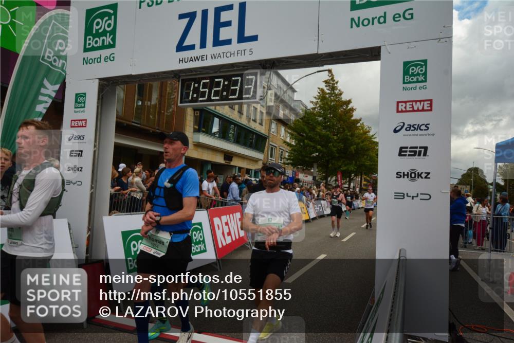 20.09.2026 - PSD Bank Halbmarathon LAZAROV Photography http://msf.ph/oto/10551855 20.09.2026 11:52:33 Ziel 1130, 1152, 1196, 1254, 1732, 1853, 1889, 2028, 2113, 3047, 3227, 3512, 3515, 3664, 4071, 4714, 4768 meine-sportfotos.de