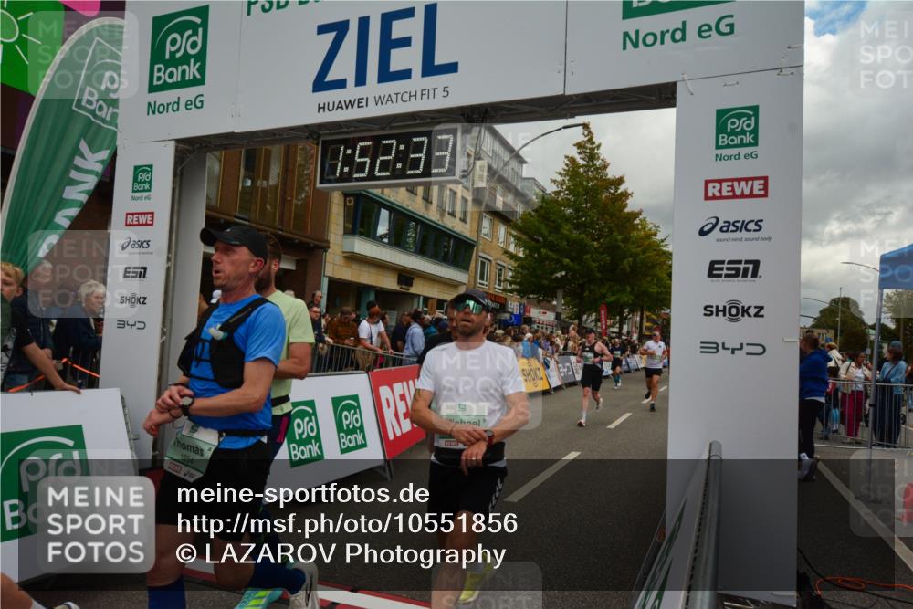 20.09.2026 - PSD Bank Halbmarathon LAZAROV Photography http://msf.ph/oto/10551856 20.09.2026 11:52:33 Ziel 1130, 1152, 1196, 1254, 1732, 1853, 1889, 2028, 2113, 3047, 3227, 3512, 3515, 3664, 4071, 4714, 4768 meine-sportfotos.de