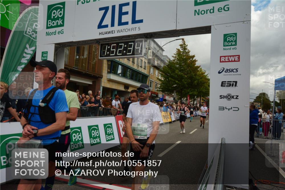 20.09.2026 - PSD Bank Halbmarathon LAZAROV Photography http://msf.ph/oto/10551857 20.09.2026 11:52:33 Ziel 1130, 1152, 1196, 1254, 1732, 1853, 1889, 2028, 2113, 3047, 3227, 3512, 3515, 3664, 4071, 4714, 4768 meine-sportfotos.de