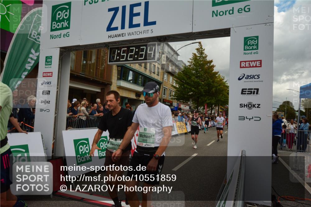 20.09.2026 - PSD Bank Halbmarathon LAZAROV Photography http://msf.ph/oto/10551859 20.09.2026 11:52:33 Ziel 1130, 1152, 1196, 1254, 1732, 1853, 1889, 2028, 2113, 3047, 3227, 3512, 3515, 3664, 4071, 4714, 4768 meine-sportfotos.de