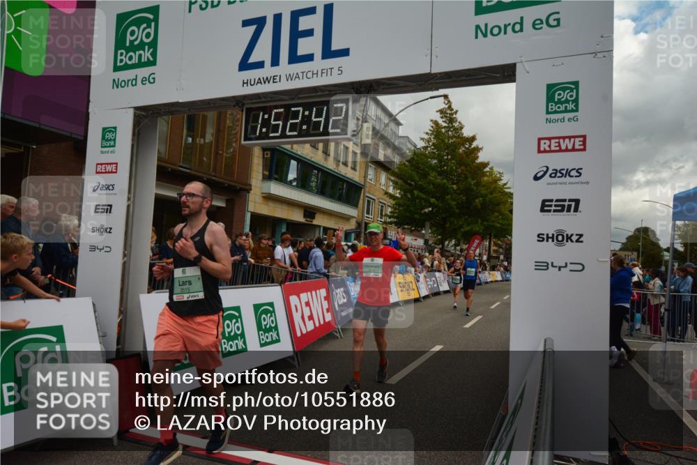 20.09.2026 - PSD Bank Halbmarathon LAZAROV Photography http://msf.ph/oto/10551886 20.09.2026 11:52:42 Ziel 1853, 2028, 2113, 3227, 3515, 4071, 4230, 4768 meine-sportfotos.de