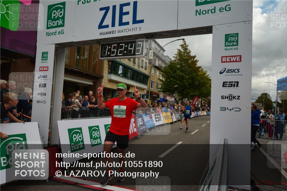 20.09.2026 - PSD Bank Halbmarathon LAZAROV Photography http://msf.ph/oto/10551890 20.09.2026 11:52:42 Ziel 1853, 2028, 2113, 3227, 3515, 4071, 4230, 4768 meine-sportfotos.de