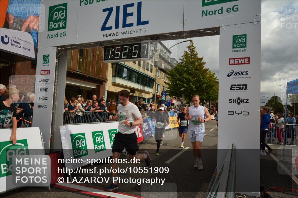 20.09.2026 - PSD Bank Halbmarathon LAZAROV Photography http://msf.ph/oto/10551909 20.09.2026 11:52:57 Ziel 1365, 2528, 3018, 3041, 3050, 3505, 4020, 4230, 4451, 4757 meine-sportfotos.de