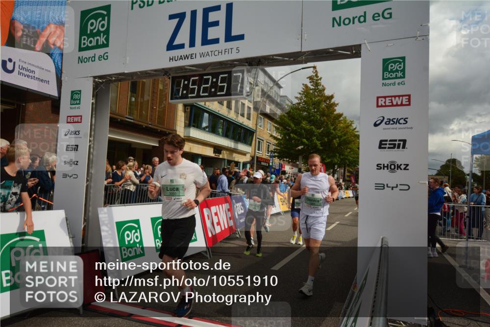 20.09.2026 - PSD Bank Halbmarathon LAZAROV Photography http://msf.ph/oto/10551910 20.09.2026 11:52:57 Ziel 1365, 2528, 3018, 3041, 3050, 3505, 4020, 4230, 4451, 4757 meine-sportfotos.de