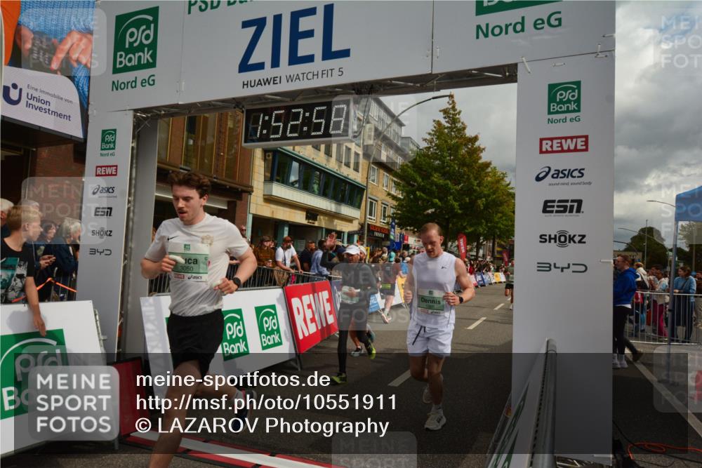 20.09.2026 - PSD Bank Halbmarathon LAZAROV Photography http://msf.ph/oto/10551911 20.09.2026 11:52:57 Ziel 1365, 2528, 3018, 3041, 3050, 3505, 4020, 4230, 4451, 4757 meine-sportfotos.de