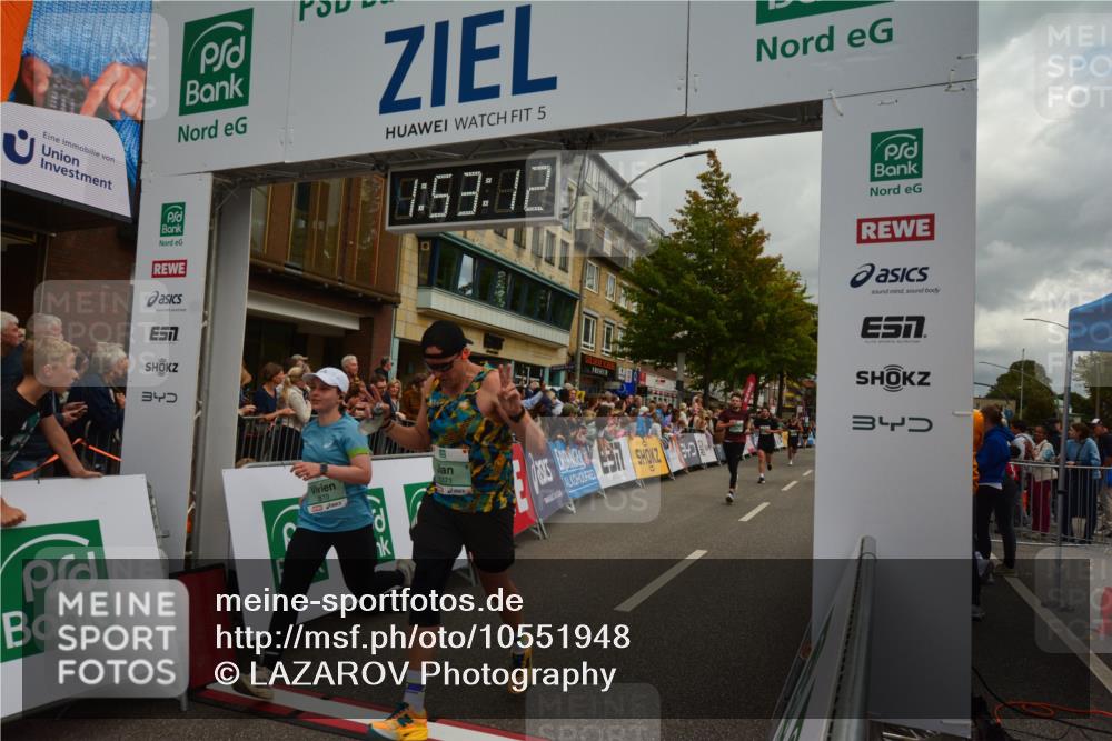 20.09.2026 - PSD Bank Halbmarathon LAZAROV Photography http://msf.ph/oto/10551948 20.09.2026 11:53:12 Ziel 1046, 1666, 1701, 2106, 2286, 2650, 2870, 3041, 3371, 4386, 4507, 4624 meine-sportfotos.de