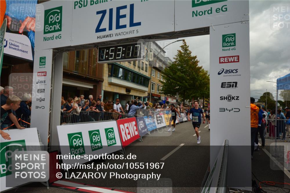 20.09.2026 - PSD Bank Halbmarathon LAZAROV Photography http://msf.ph/oto/10551967 20.09.2026 11:53:17 Ziel 1012, 1046, 1666, 1701, 2106, 2270, 2286, 2650, 2870, 3154, 3371, 4386, 4507 meine-sportfotos.de