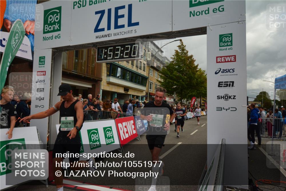 20.09.2026 - PSD Bank Halbmarathon LAZAROV Photography http://msf.ph/oto/10551977 20.09.2026 11:53:20 Ziel 1012, 1046, 1528, 1666, 1701, 2106, 2270, 2286, 2350, 2650, 3154, 3376, 3867, 4386, 4507 meine-sportfotos.de