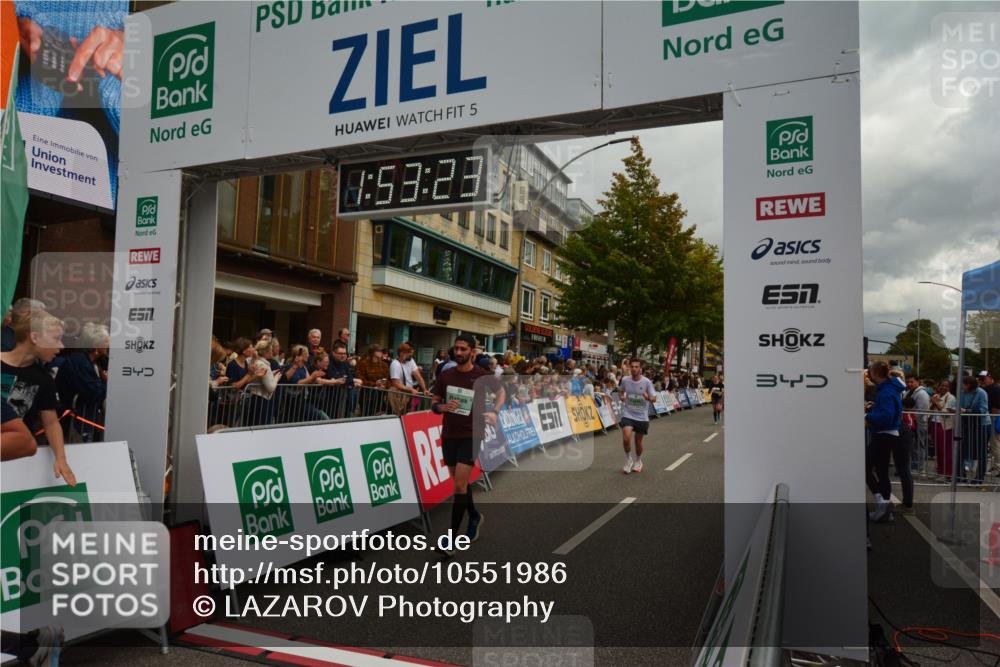 20.09.2026 - PSD Bank Halbmarathon LAZAROV Photography http://msf.ph/oto/10551986 20.09.2026 11:53:22 Ziel 1012, 1046, 1528, 1701, 2106, 2270, 2286, 2350, 2650, 3154, 3376, 3867, 4025, 4386, 4507 meine-sportfotos.de