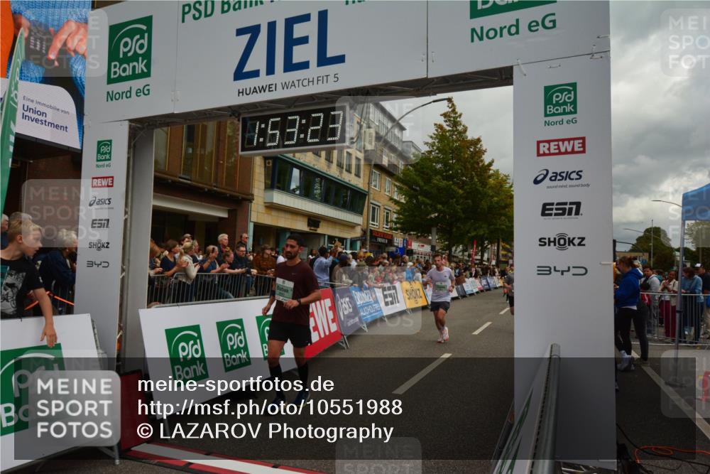 20.09.2026 - PSD Bank Halbmarathon LAZAROV Photography http://msf.ph/oto/10551988 20.09.2026 11:53:22 Ziel 1012, 1046, 1528, 1701, 2106, 2270, 2286, 2350, 2650, 3154, 3376, 3867, 4025, 4386, 4507 meine-sportfotos.de