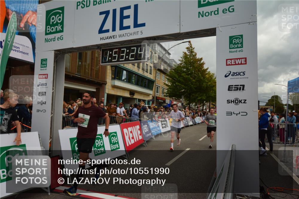 20.09.2026 - PSD Bank Halbmarathon LAZAROV Photography http://msf.ph/oto/10551990 20.09.2026 11:53:23 Ziel 1012, 1046, 1528, 1701, 2106, 2270, 2350, 2650, 3154, 3376, 3867, 4025, 4386, 4507 meine-sportfotos.de