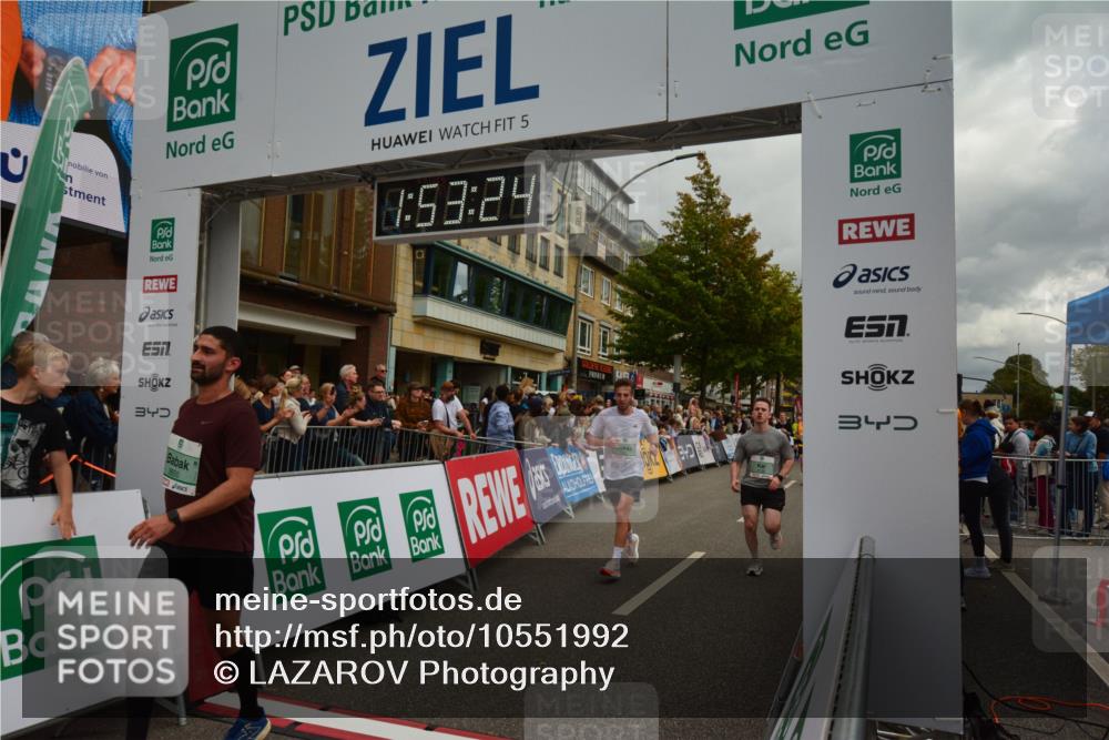 20.09.2026 - PSD Bank Halbmarathon LAZAROV Photography http://msf.ph/oto/10551992 20.09.2026 11:53:23 Ziel 1012, 1046, 1528, 1701, 2106, 2270, 2350, 2650, 3154, 3376, 3867, 4025, 4386, 4507 meine-sportfotos.de