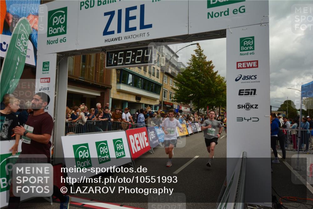 20.09.2026 - PSD Bank Halbmarathon LAZAROV Photography http://msf.ph/oto/10551993 20.09.2026 11:53:23 Ziel 1012, 1046, 1528, 1701, 2106, 2270, 2350, 2650, 3154, 3376, 3867, 4025, 4386, 4507 meine-sportfotos.de