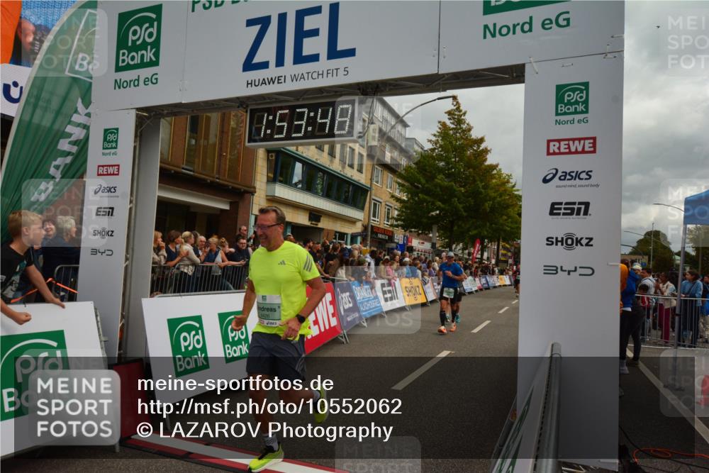 20.09.2026 - PSD Bank Halbmarathon LAZAROV Photography http://msf.ph/oto/10552062 20.09.2026 11:53:47 Ziel 1014, 1346, 1462, 1961, 2879, 3106, 3479, 3840, 4021, 4426, 4770 meine-sportfotos.de