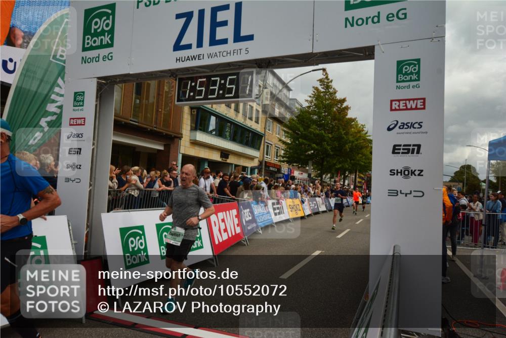 20.09.2026 - PSD Bank Halbmarathon LAZAROV Photography http://msf.ph/oto/10552072 20.09.2026 11:53:50 Ziel 1014, 1346, 2879, 3106, 3479, 3840, 4426 meine-sportfotos.de