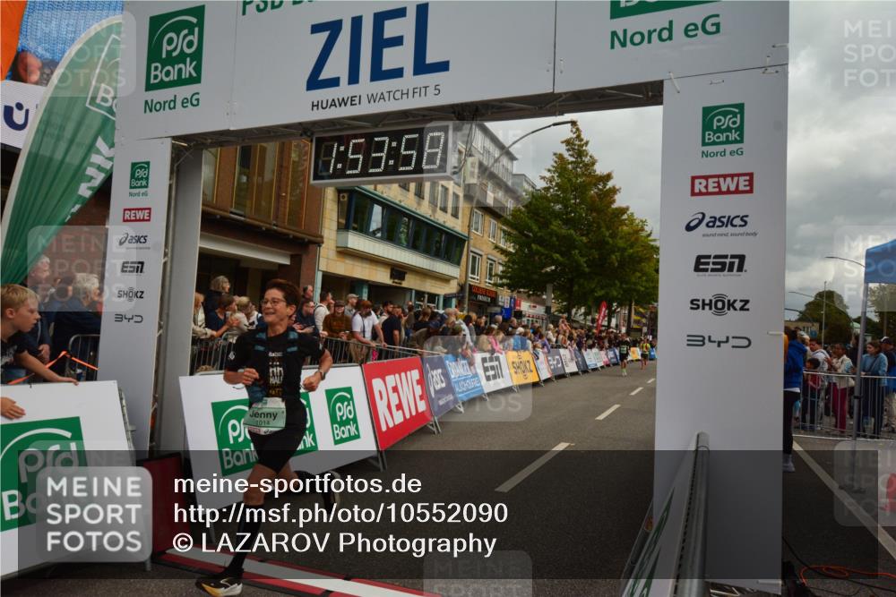 20.09.2026 - PSD Bank Halbmarathon LAZAROV Photography http://msf.ph/oto/10552090 20.09.2026 11:53:58 Ziel 1014, 1839, 2031, 2144, 2879, 3106, 3479, 3558, 4027, 4742, 4759 meine-sportfotos.de