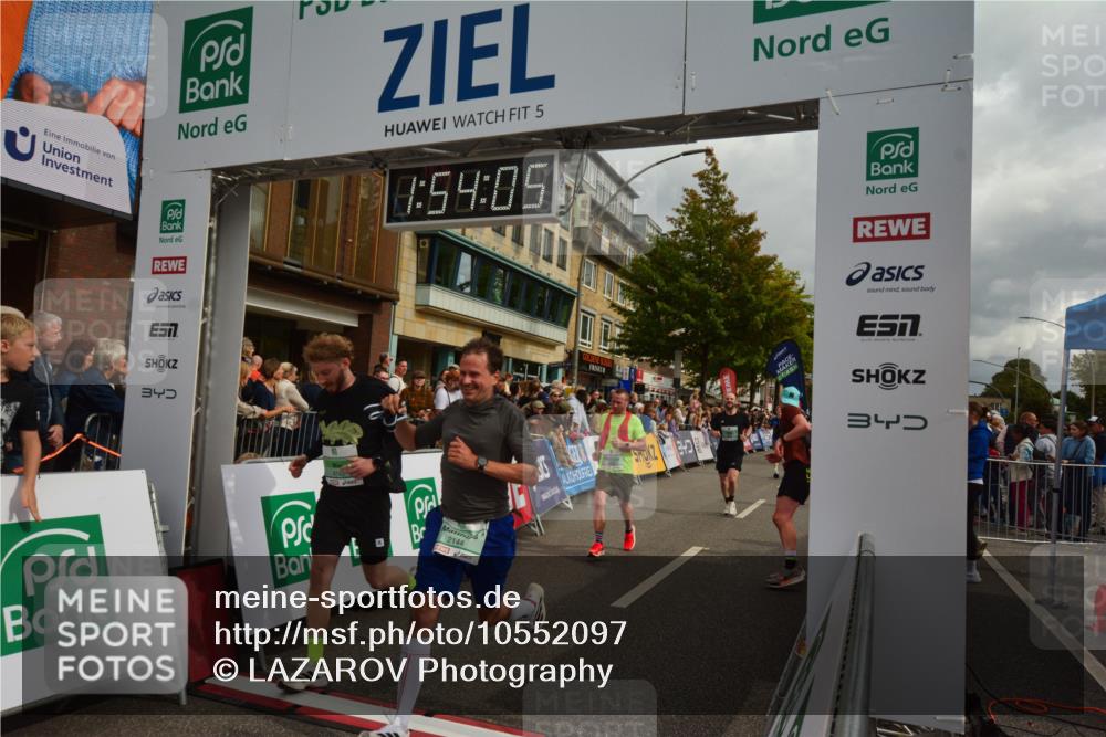 20.09.2026 - PSD Bank Halbmarathon LAZAROV Photography http://msf.ph/oto/10552097 20.09.2026 11:54:04 Ziel 1014, 1642, 1839, 2031, 2144, 2594, 3558, 3654, 4027, 4742, 4759, 4785 meine-sportfotos.de